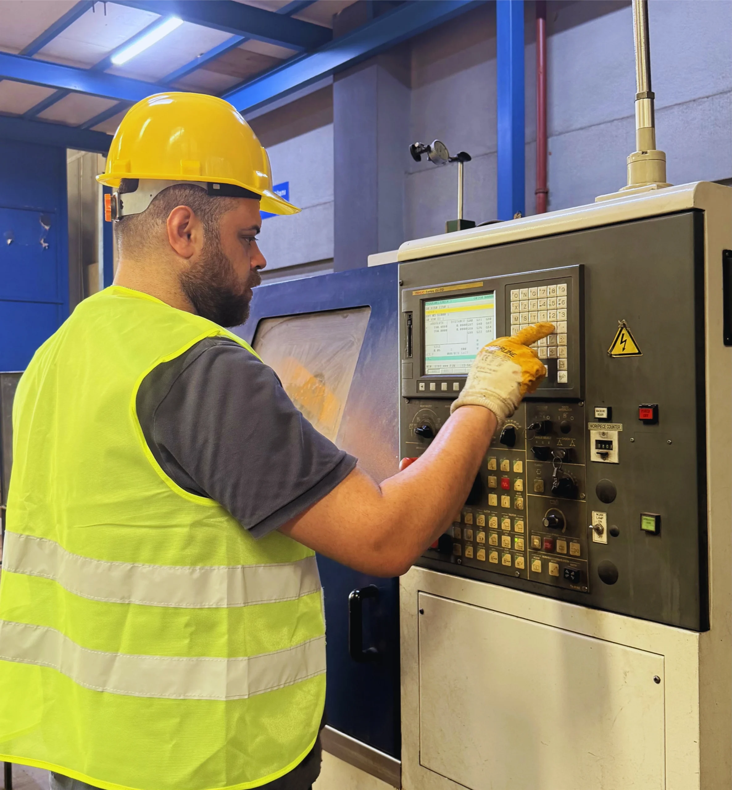SEKLIFT üretim tesisinde gerçekleştirilen endüstriyel imalat çalışmaları